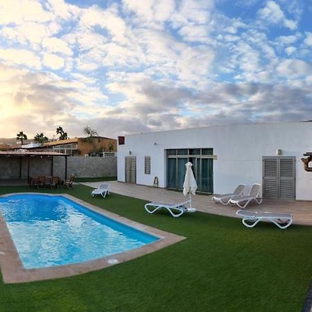 Villa & Golf & Heated Saltwater Pool & Leisure & Wifi Caleta De Fuste Bagian luar foto