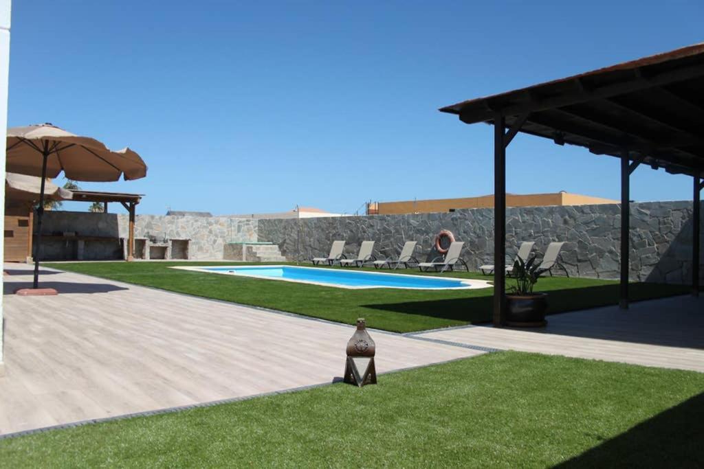 Villa & Golf & Heated Saltwater Pool & Leisure & Wifi Caleta De Fuste Bagian luar foto