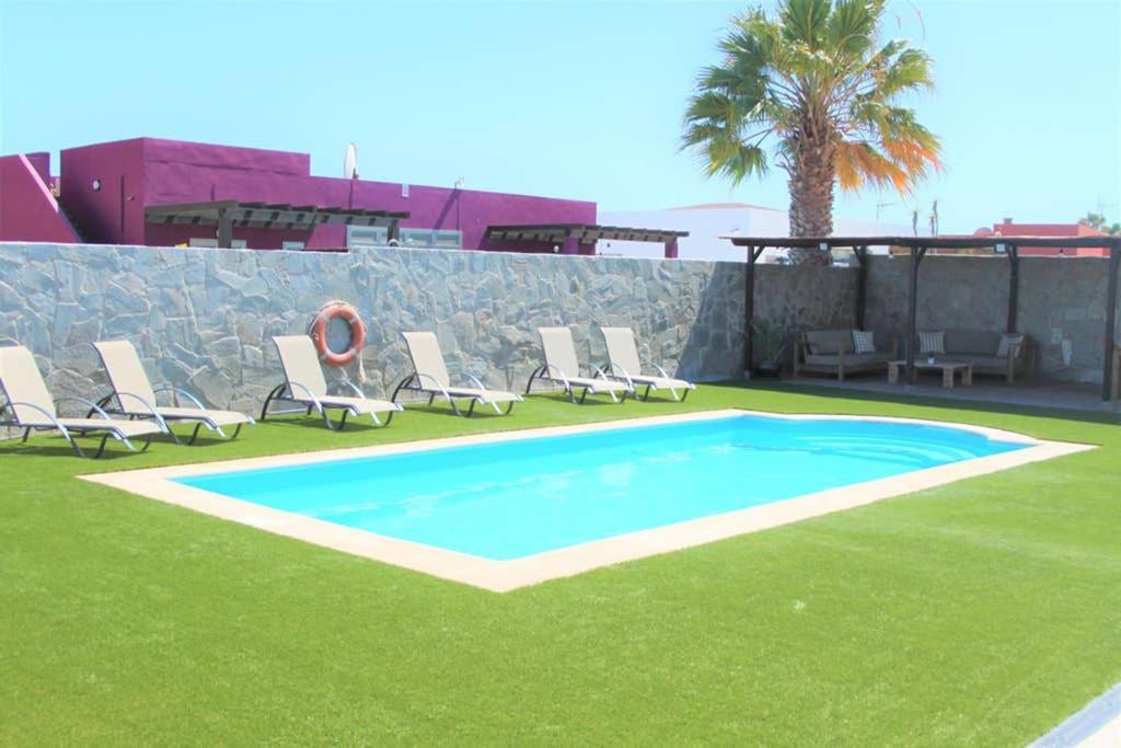 Villa & Golf & Heated Saltwater Pool & Leisure & Wifi Caleta De Fuste Bagian luar foto